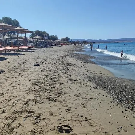 Beachfront Studio Kataliki - 1 Floor Kokkinos Pirgos (Heraklion)